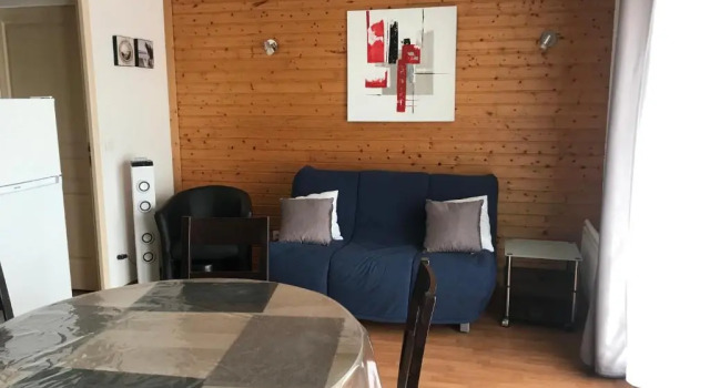 Bel appartement en résidence avec piscine, Réserver Appartement Orelle Auvergne