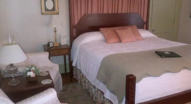 Colonial Capital Bed & Breakfast, 预订 酒店 威廉斯堡 弗吉尼亚州