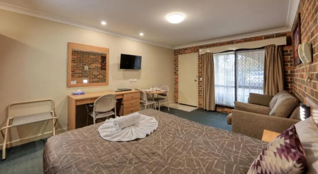 Двухместный номер Deluxe Forest Lodge Motor Inn & Restaurant