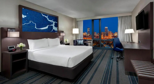 Номер Standard с видом на город Courtyard by Marriott Boston Cambridge