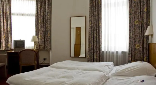Hotel Willkens, Забронировать Отель Бойл Бонн, рядом с Хлебозавод Бонна