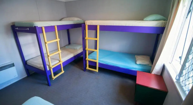 Кровать в общем номере Centabay Lodge and Backpackers