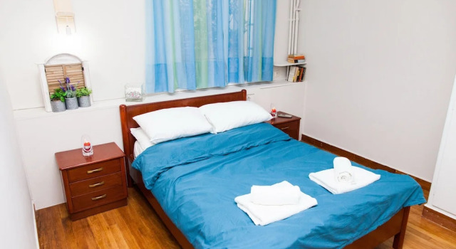 Stay in Fabulous Apartment in Athens