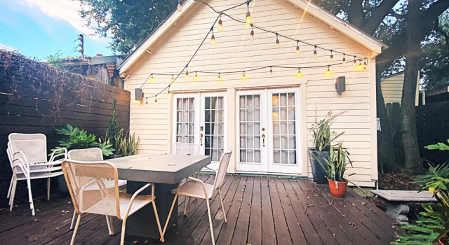 The Marigny Cottage, Забронировать Дом для отпуска Коттеджи Нового Орлеана, рядом с Harouni Gallery, Коттедж