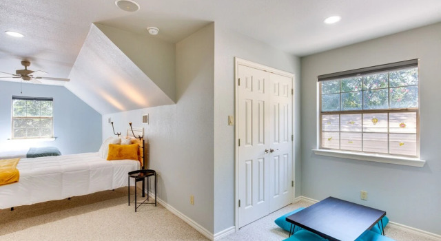 Near Cedar Creek Lake: Pet-friendly Home w/ Yard!, Réserver Hôtel Payne Springs États-Unis
