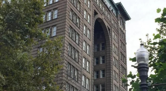 Renaissance Pittsburgh Hotel