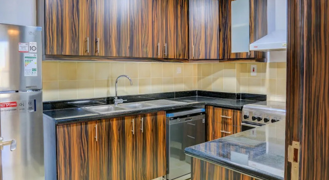 Апартаменты R&H Shams 1