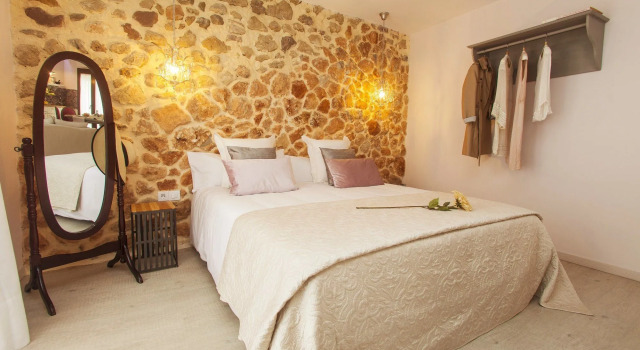 Total Marbella Suites - Adults Only, Забронировать Отель Старый город Марбельи Марбелья, рядом с La Canada Shopping Centre
