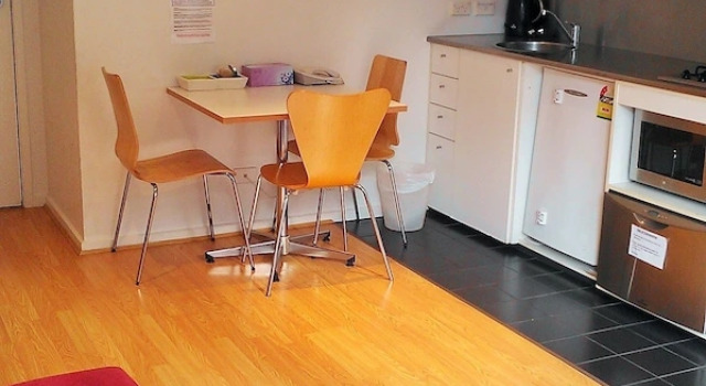 Апартаменты Standard с 2 комнатами с балконом Ozstays Katz Apartments