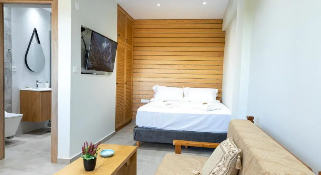 Thea Studio, Book Hotel Chrysoskalitissa Greece