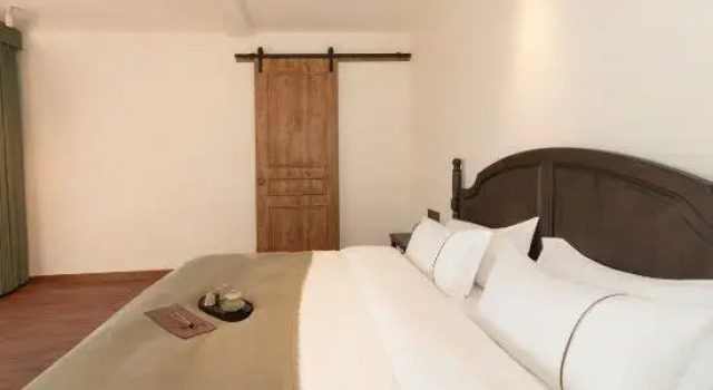 Люкс Deluxe Chengdu Chuanjia Courtyard Holiday Homestay (Xinjin Huawu Renjian Branch)