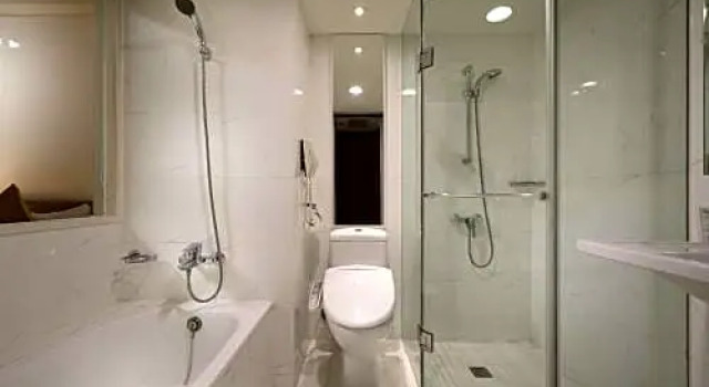 Трёхместный номер Deluxe Gala Hotel
