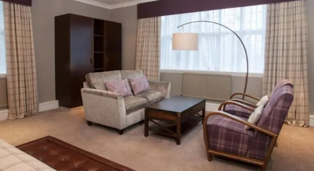 Полулюкс Standard The Manor Elstree