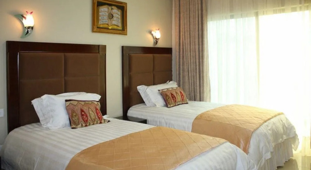 Nomads Court - Mass Media, Book Hotel Hotels in Lusaka with Parking, Parking