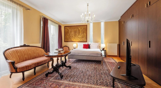 Апартаменты Deluxe Hotel ANTARES
