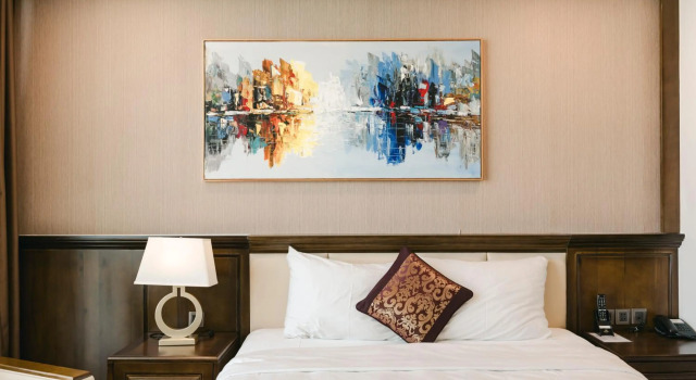 Menrva Hotel	, Забронировать Отель Хайфон Муниципалитет Хайфон, рядом с Hai Phong Railway Station
