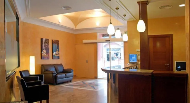 Hostal Carmen, Забронировать Отель Сафра Badajoz Province, рядом с Церковь Канделария