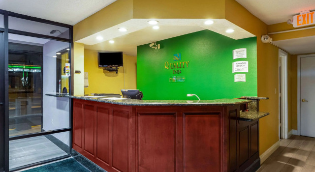 Parkway Inn and Suites, Rezerwuj Hotel Hotele w Panhandle Florida ze śniadaniem, Śniadanie