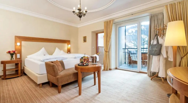 Номер Standard DAS RONACHER Thermal Spa Hotel