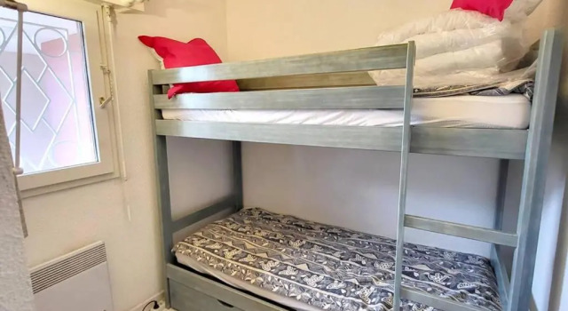 Appartement Six-Fours-les-Plages, 3 pièces, 6 personnes - FR-1-316-294, Забронировать Апартаменты/квартира Сис-Фур-Ле-Плаж Var coast