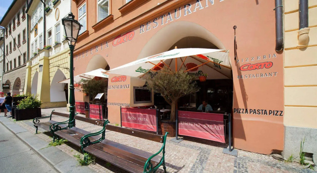Pension Corto