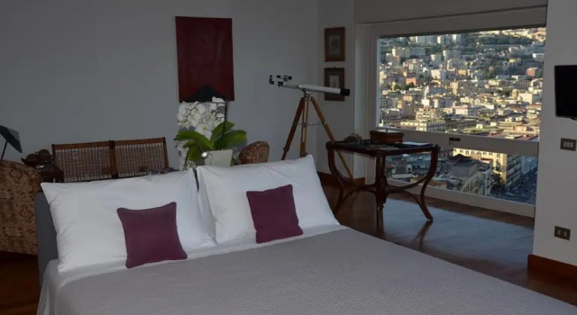 Suite 52