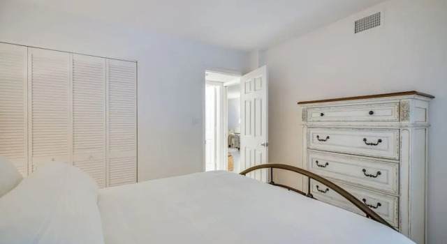Bonita Springs Condo w/ Community Pool!