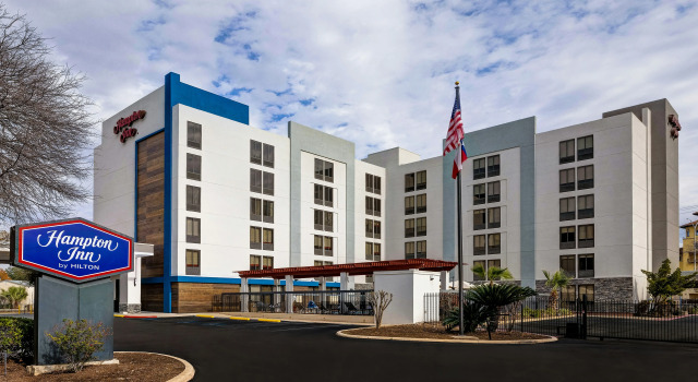 Hampton Inn San Antonio-Downtown (River Walk)