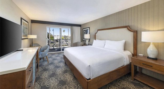 Номер Standard Redondo Beach Hotel, Tapestry Collection by Hilton