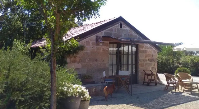 Casetta Vacanza in Campagna, Rezerwuj Hotel Hotele w Cutrofiano z parkingiem, Parking