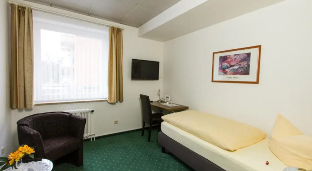 Одноместный номер Standard Hotel Quellental