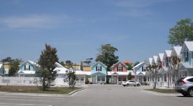 Коттедж Gulf Stream Cottages 300