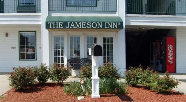 Номер Premium Jameson Inns Oakwood
