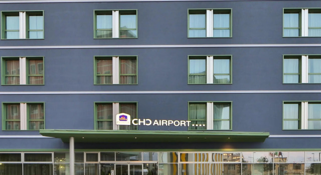 Номер Standard Best Western Premier CHC Airport