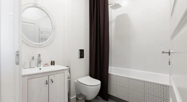 Двухместный номер Standard с балконом Vilnius legends house I Best for families I Free parking
