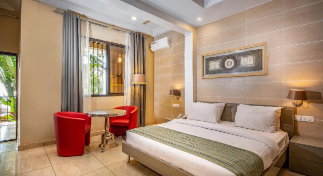 Полулюкс The Country Lodge Hotel