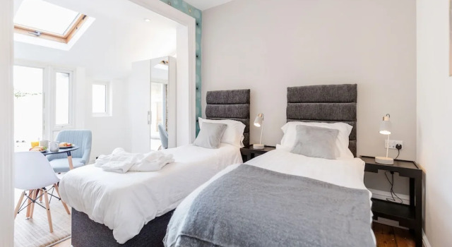 Трёхместный номер Business Westland House Guest house