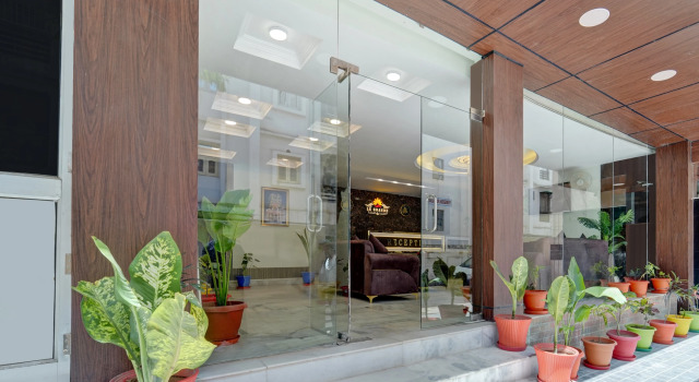 Super Hotel O Le Grande Hotel & Banquet, Забронировать Отель Отели штата Карнатаки 3 звезды, 3*