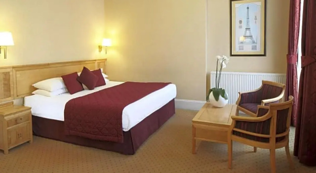 Номер Superior Grange Buckingham Hotel