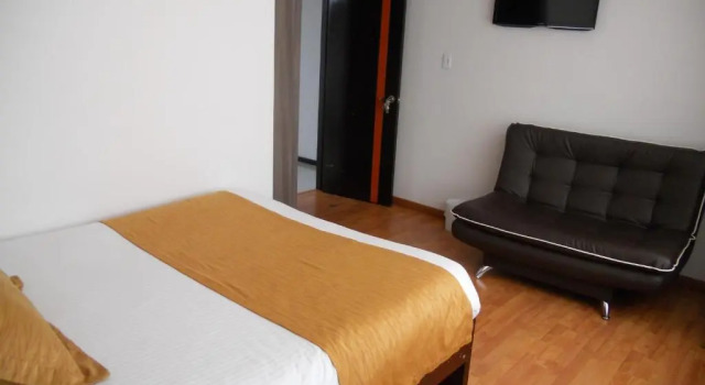 Двухместный номер Standard Hotel Expo Inn Embajada