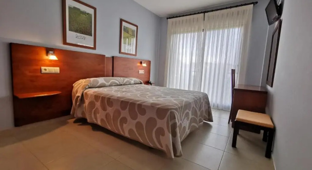 Hotel A Bota, Rezerwuj Hotel Outeiro 