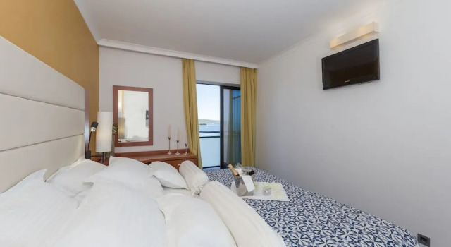 Двухместный номер Superior с балконом и с видом на море Ilirija Resort Hotel Ilirija