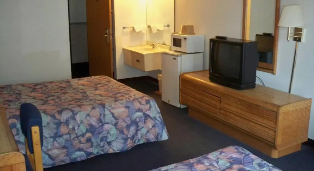 Economy Inn Wentzville, Boek Hotel Hotels in Missouri met zwembad, Zwembad