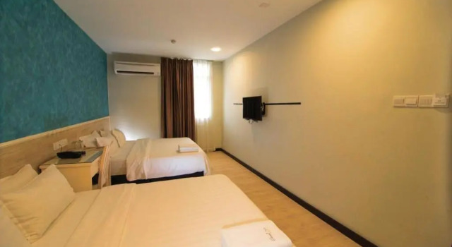 Полулюкс Pantai Inn Kota Kinabalu