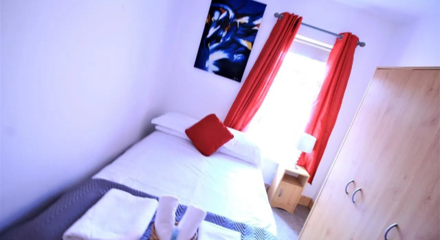 75 Donard House