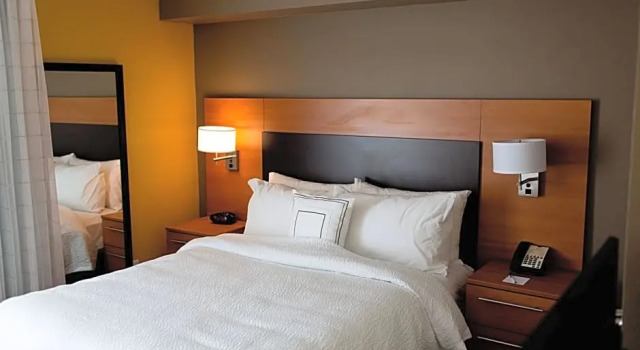 Двухместный люкс TownePlace Suites by Marriott Lancaster