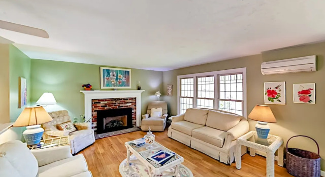 312 Carriage Lane Home - 4 Br home by RedAwning, Buchen Sie Ferienhaus Barnstable Cape Cod