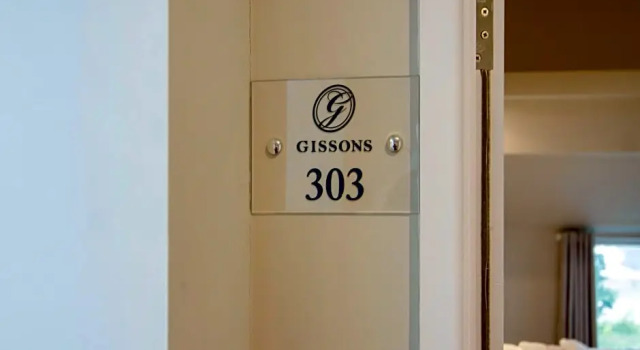 Deluxe Doppel Suite OYO The Gissons Hotel