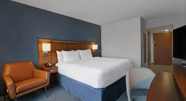 Номер Standard Courtyard Chicago Elmhurst/Oakbrook Area