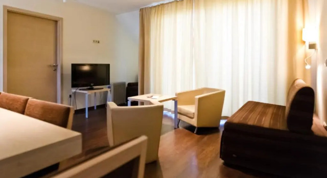 Люкс Standard Echo Residence All Suite Hotel